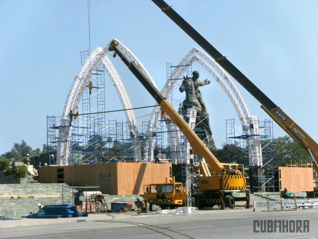 Plaza Antonio Maceo espera visita del Papa