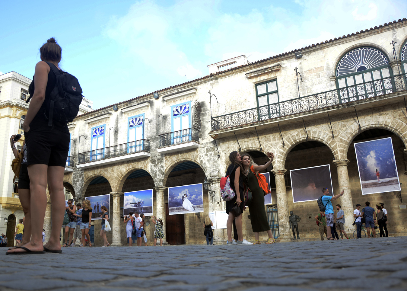 “Es la Esperanza”, exposición personal de Gabriel Guerra Bianchini. “Es la Esperanza”, exposición personal de Gabriel Guerra Bianchini.