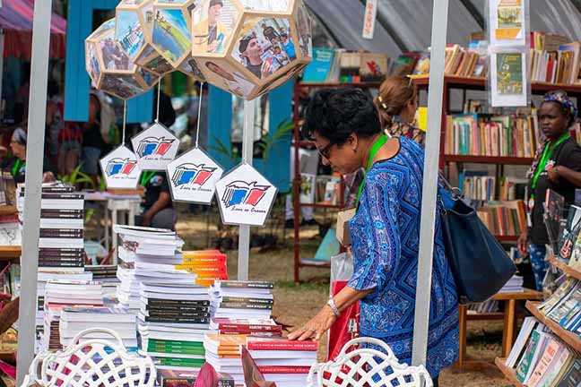 15-Feria del Libro