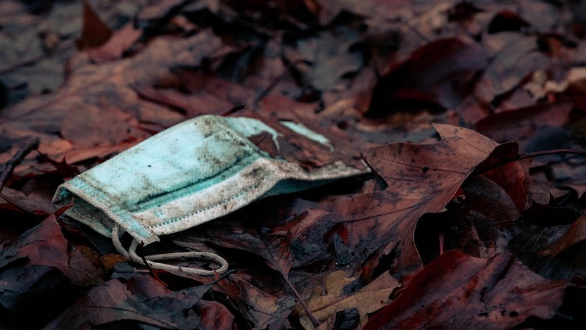 Pandemia-residuos plástico-mascarilla