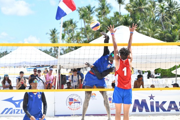 La dupla masculina cubana apenas cedió en un partido. 