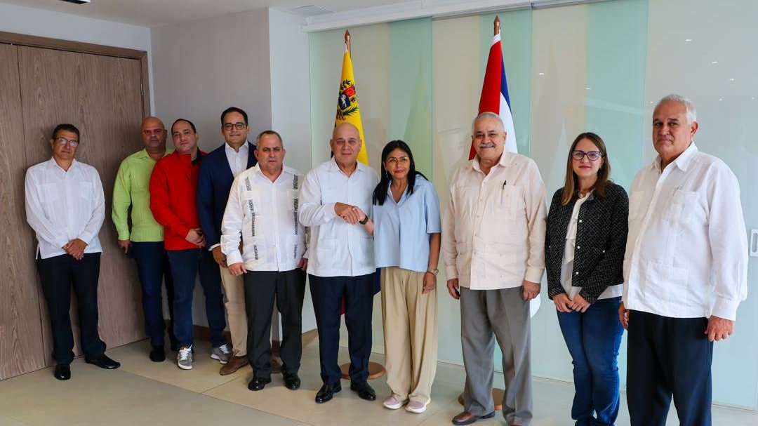 Convocó la historia, otra vez, a Cuba y a Venezuela