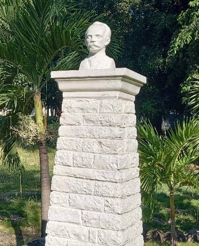 Busto actual de José Martí Busto actual de José Martí