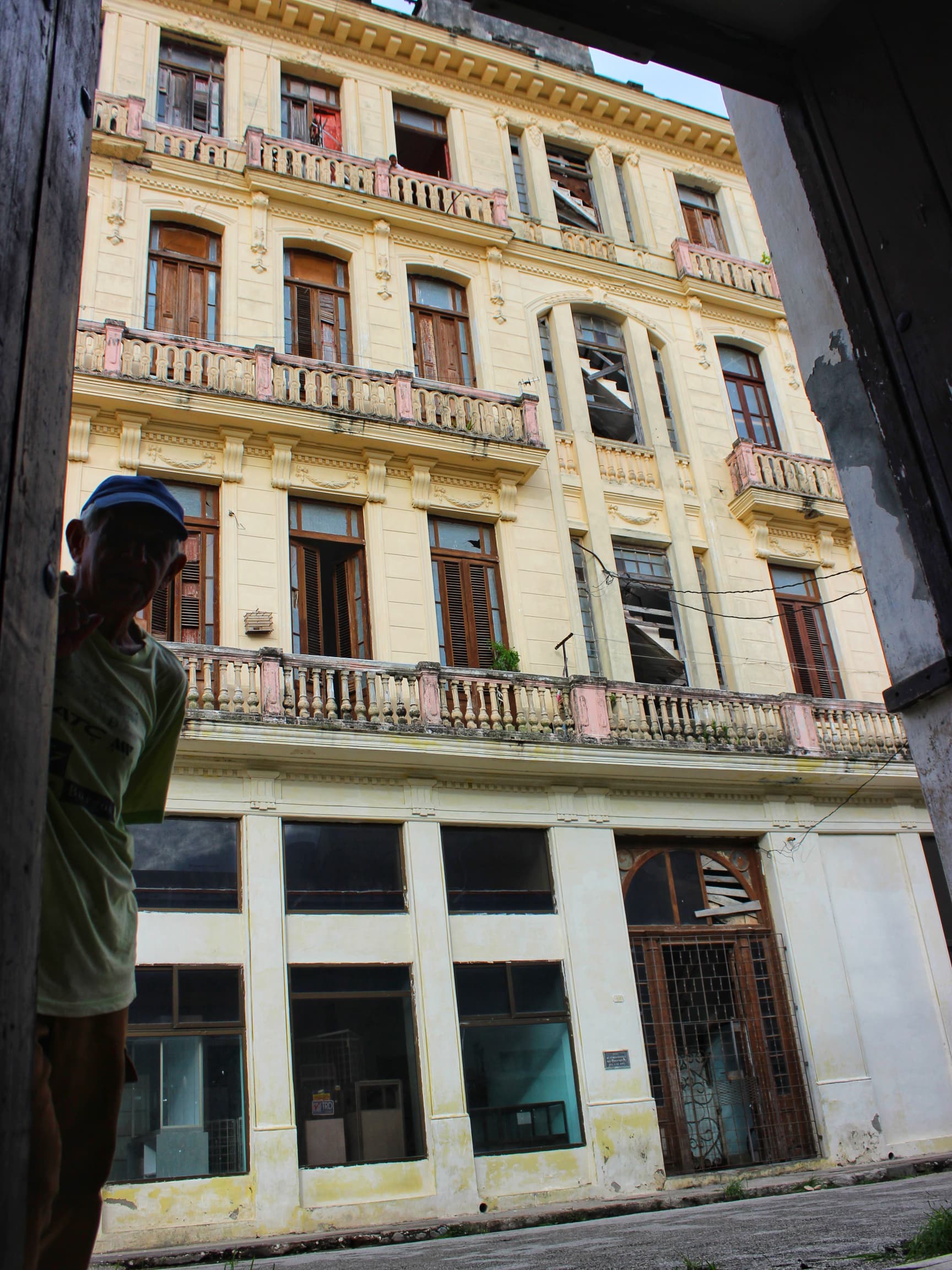 Un recorrido visual por "La Villa de París"